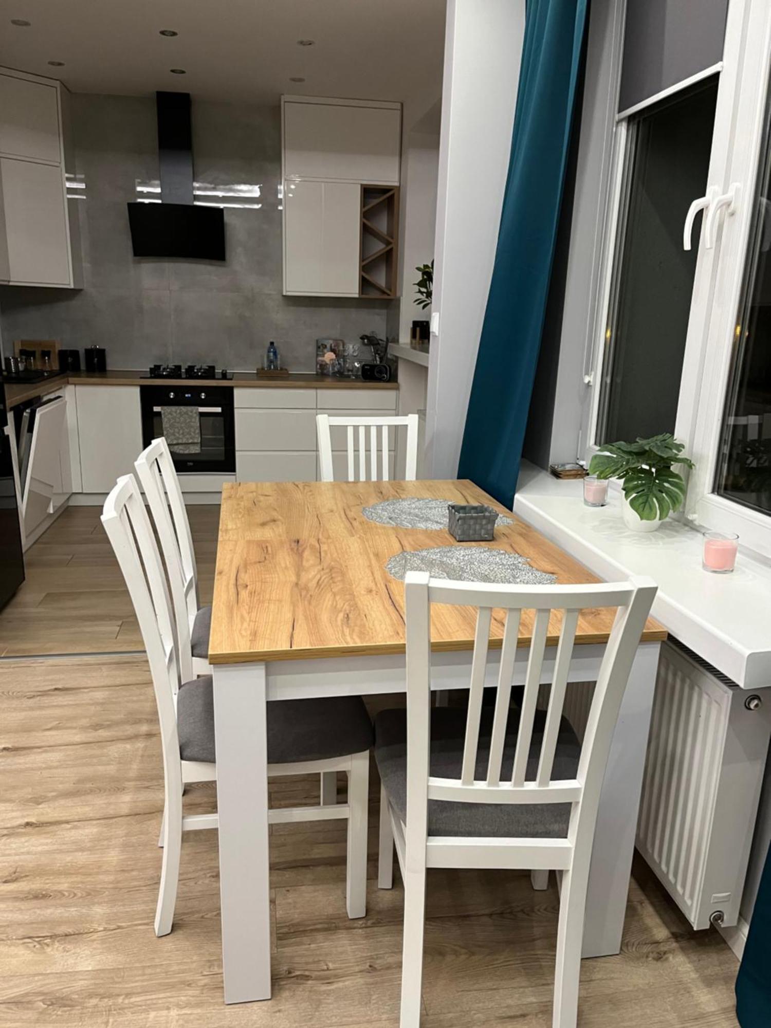 Ferienwohnung Nowoczesny Apartament Z Przestronna Lazienka Stalowa Wola Exterior foto